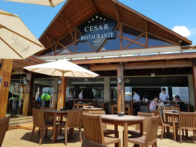 Cesar Restaurante — Restaurantes em Bombinhas